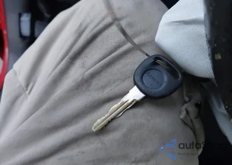 2002 GMC Sierra 1500 Sle from USA, damaged, VIN 2GTEC19T721216970